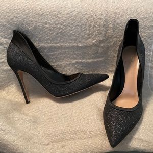 Gianvito Rossi heels (size runs small)